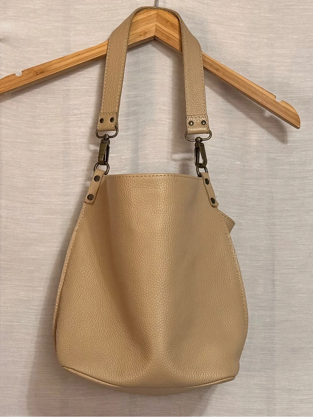 Crush Leather Goods JUNE Leather Hobo Bag NWOT